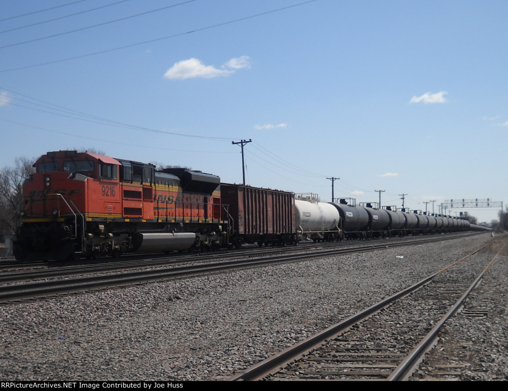 BNSF 9216 DPU